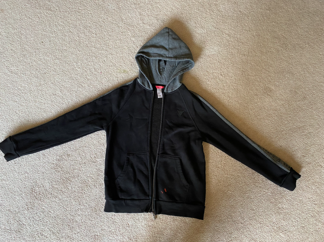 Selling Guess kids jacket - 14T in Kids & Youth in St. Albert - Image 7