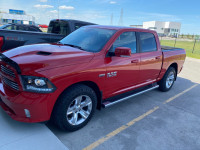 2017 RAM SPORT 4X4 CREW CAB - ONE OWNER -MINT- LOW KMS