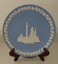 Wedgwood Jasperware 1970 Christmas Plate Trafalgar Square