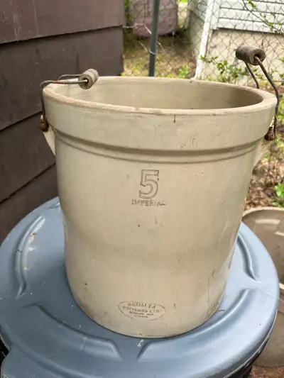 Medalta Crock 5 Imperial, View more
