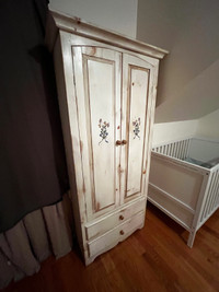 Armoire rustique / Rustic armoire