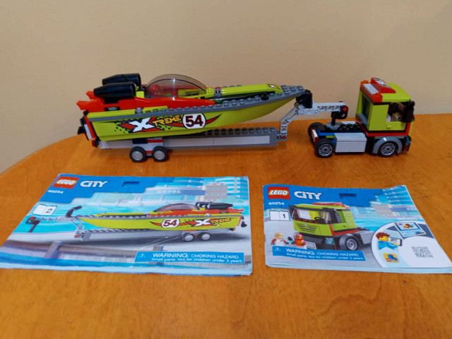 Lego City Race Boat Transporter Set # 60254 in Toys & Games in Kingston