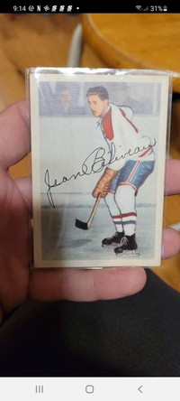 Buying Vintage Sport Cards and Memorabilia 