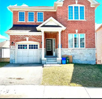 room for rent in House in Ajax