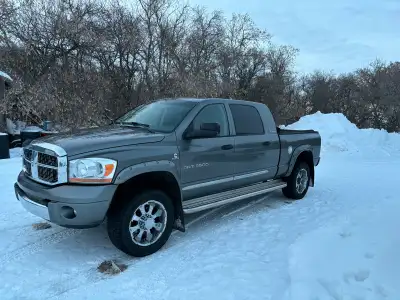 Looking for some 17 inch rims for a 2006 ram 3500. Factory or similar look.