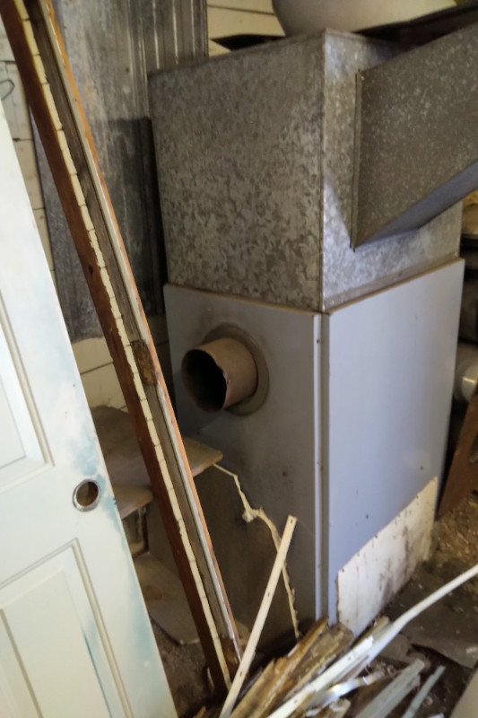 USED DOUBLE WALL CHIMNEY WITH SHOP WOOD BURNING FURNACE in Heating, Cooling & Air in Truro