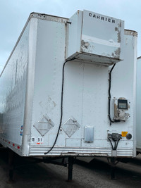 2011 Utilty 4000 DX dry van trailer , with heater