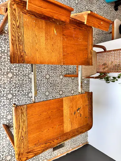 solid table with leaves, View more