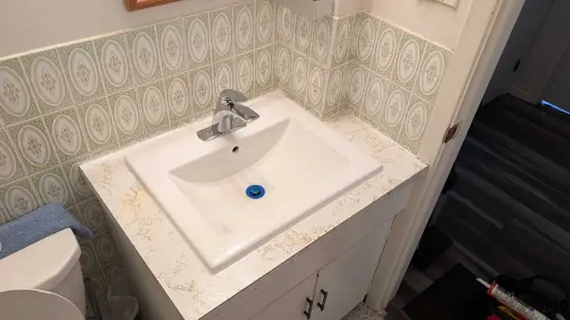 Handyman477289760205066243