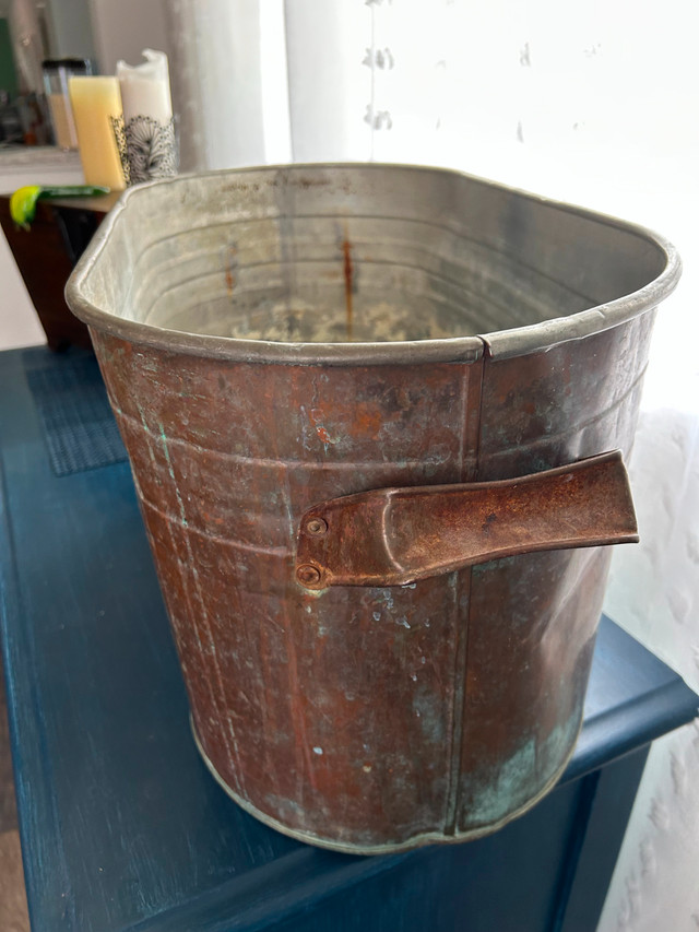 Antique Copper Boiler in Arts & Collectibles in Calgary - Image 3
