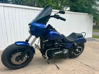 Sell a one off custom Fatbob , recent build with only 20k on it and approx 5000km on the engine ( 11...