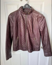 Ladies faux leather jacket 