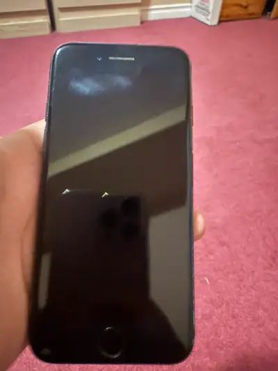 Everything is working good Capacity 128 gb Bettery health 100%