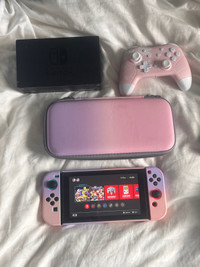 SELLING NINTENDO SWITCH + 10x DIGITAL GAMES + PRO CONTROLLER