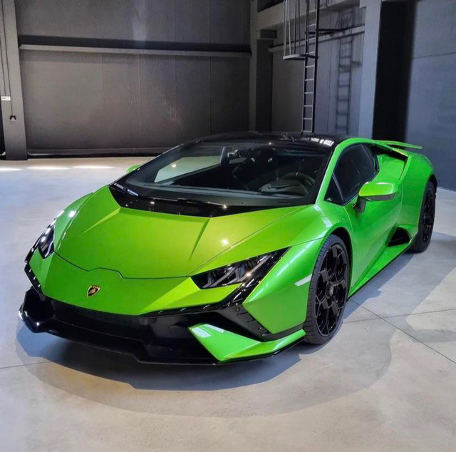 WTB Lamborghini Huracan in Cars & Trucks in Mississauga / Peel Region - Image 3