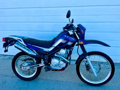 Fuel Injected Brand new Michelin Annakee Tires Brand new Battery Well maintained East end Regina 450...