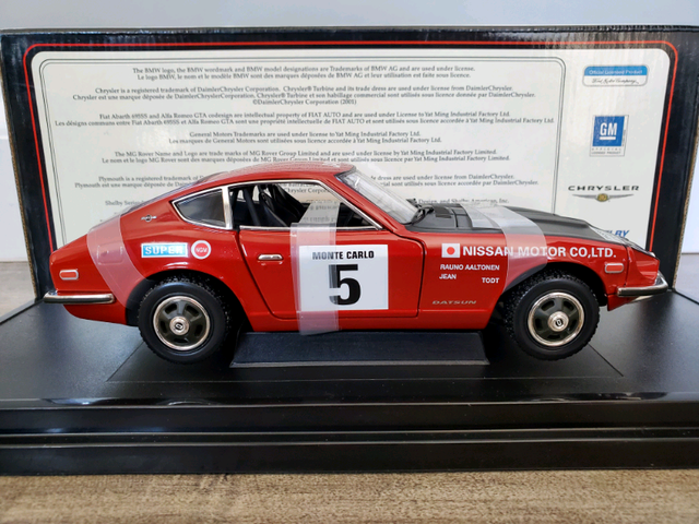 Nissan DATSUN 24OZ 1970 ラリー・モンテカルロ 1/18 1:18 Diecast Road Signature 1970 Datsun 240Z Monte Carlo Rally