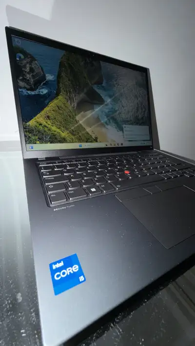 Lenovo ThinkPad T14 Gen 4 – Comme neuf – i5 / 16 Go / 512 Go, View more
