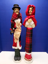 2 Victorian Christmas Carollers Décor – Only $9