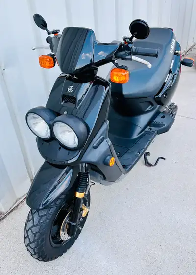 Yamaha bws 49cc Reliable 2 stroke motor 1700 kms only Will come with oem side mirrors Just needs cla...