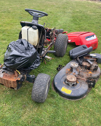 Lawnmower for parts or repair 