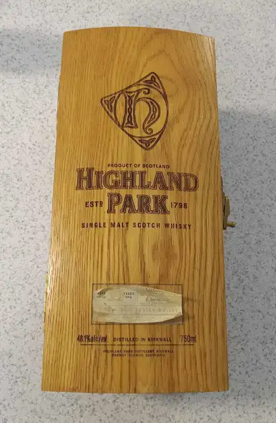 Highland Park Aged 30 Years Single Malt Scotch Whisky (Wood Box Only) Nice condition. Was used to st...