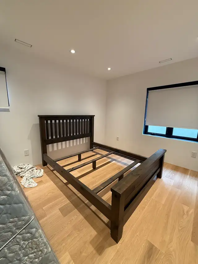Furniture assembly and installation in Other in City of Toronto - Image 7