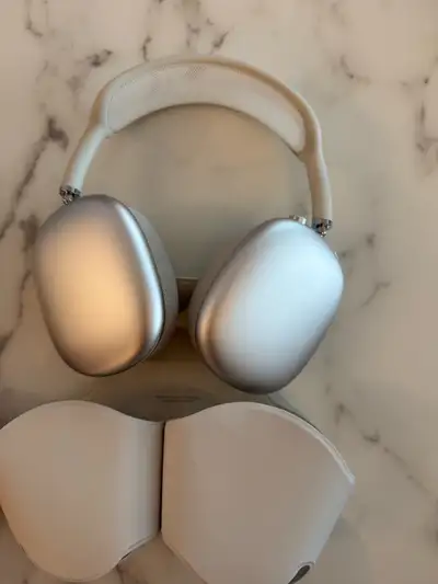 Apple AirPods Max 2 with warranty , View more