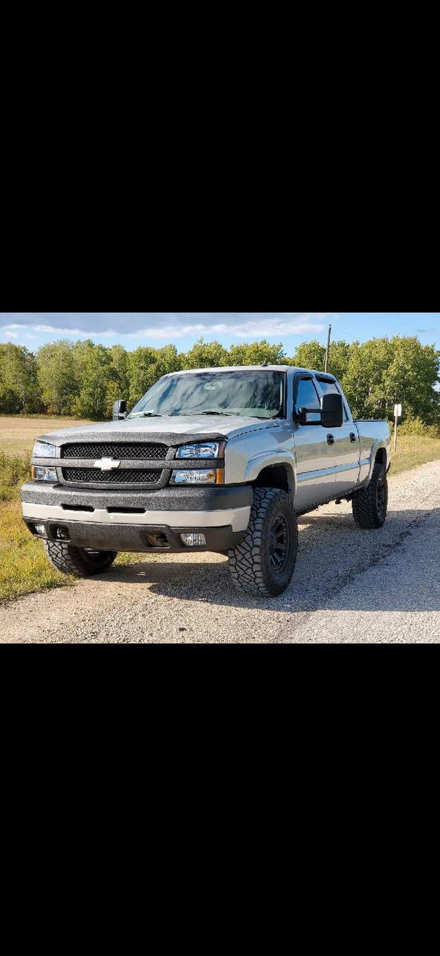 2004.5 LLY duramax  in Cars & Trucks in Mission - Image 3