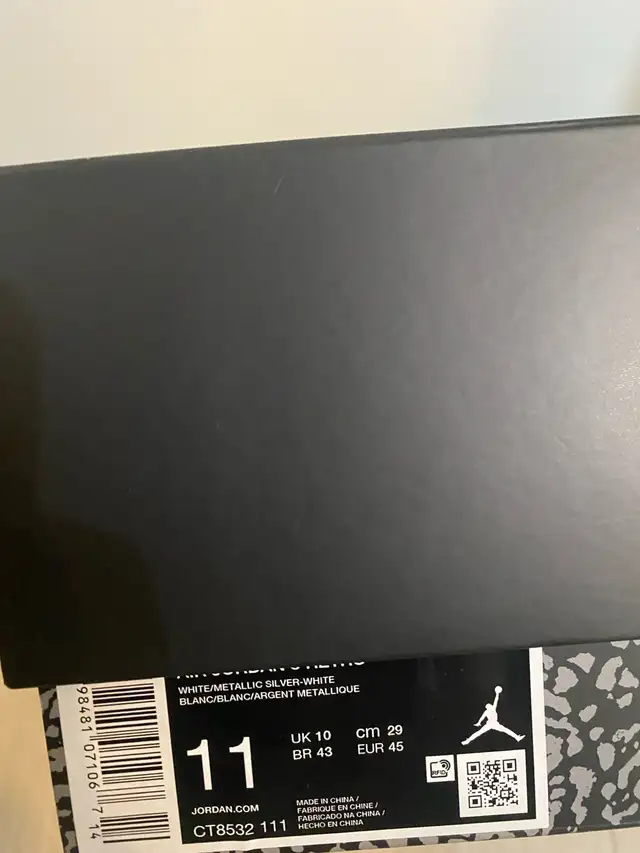 Jordan 3 pure money in Men's Shoes in Mississauga / Peel Region - Image 7
