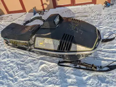 1976 John deere liquifire 340. Starts, runs and drives decent. It Has the reliable Kiortiz 340cc liq...