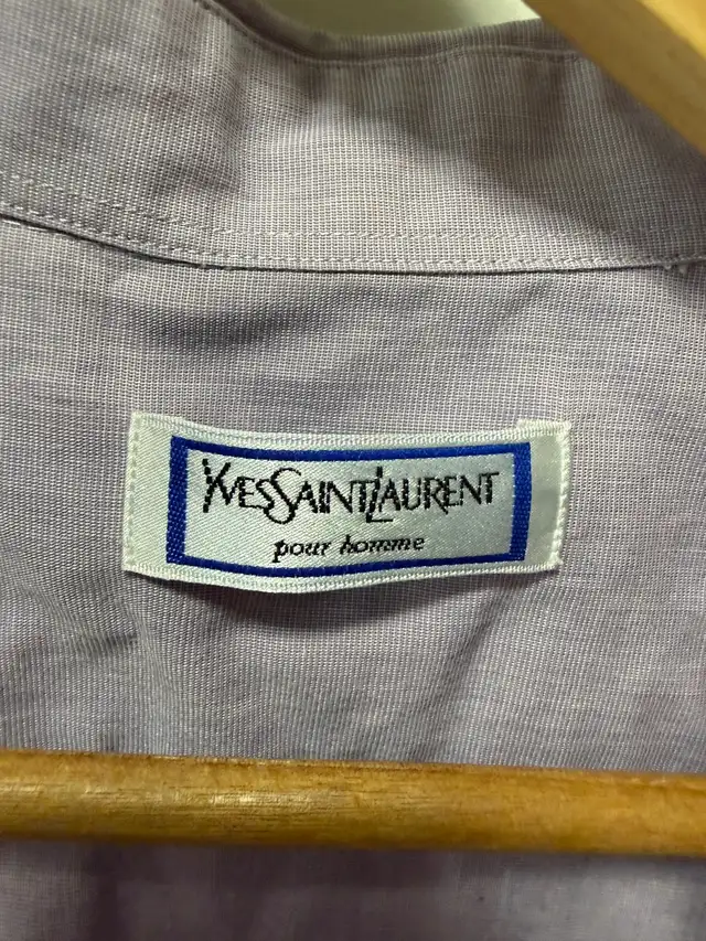 AUTHENTIC Yves Saint Laurent - YSL - Men’s Large + original bag in Men's in City of Toronto - Image 4