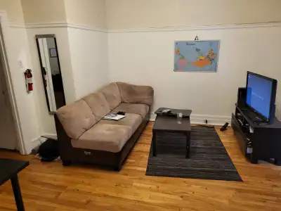 Chambre à louer – 700$/mois – Plateau Mont-Royal