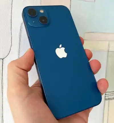 Apple iPhone 13, View more