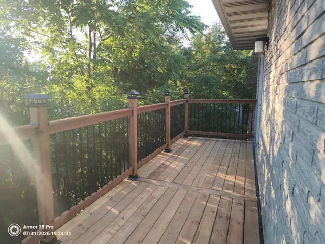 Bright Second-Floor Apartment
