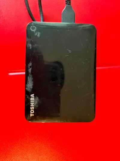 Disque dur externe Toshiba 2 To (modèle DTC820), View more