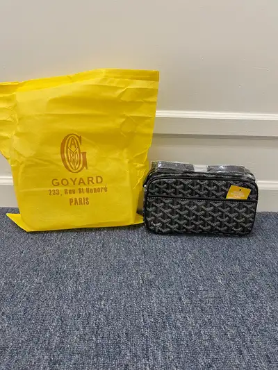 Goyard Black Cap Vert Side Bag Comes with dust bag Brand New