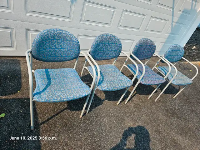 Four  stacking  chairs63234526295041122