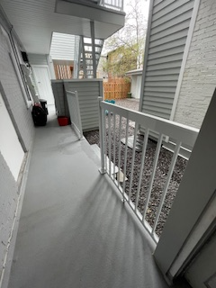 Très GRAND 8 ½ style CONDO entrée indépendante PREMIER étage in Long Term Rentals in Québec City - Image 12
