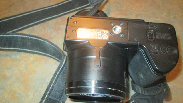 Nikon Coolpix L110 12.1 MP With HD Video 15x Optical Zoom Digita dans Appareils photo et caméras  à St. Catharines - Image 4