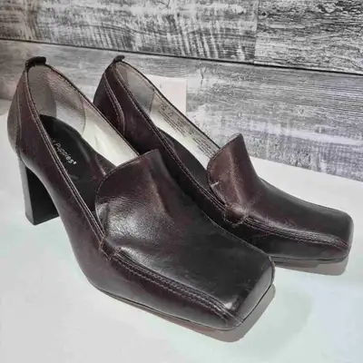 Hush Puppies Shoes Size 7.5, View more