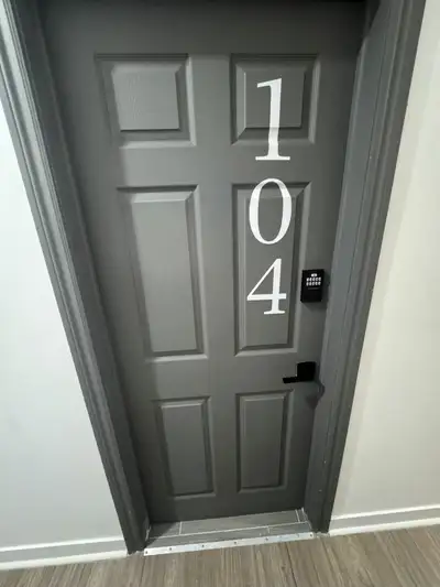 1 Bed 1 bath studio unit for rent
