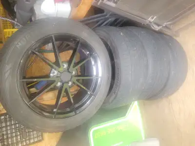 Nice rims for BMW, Buick Regal or others with 5x120 mm bolt pattern and a 72.56 mm center bore.