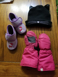 Kitty Hat, Slippers and Mitts.