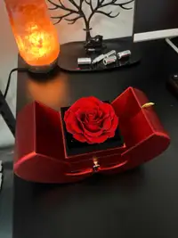 Preserved Rose with Jewelry Drawer *FREE DELIVERY*