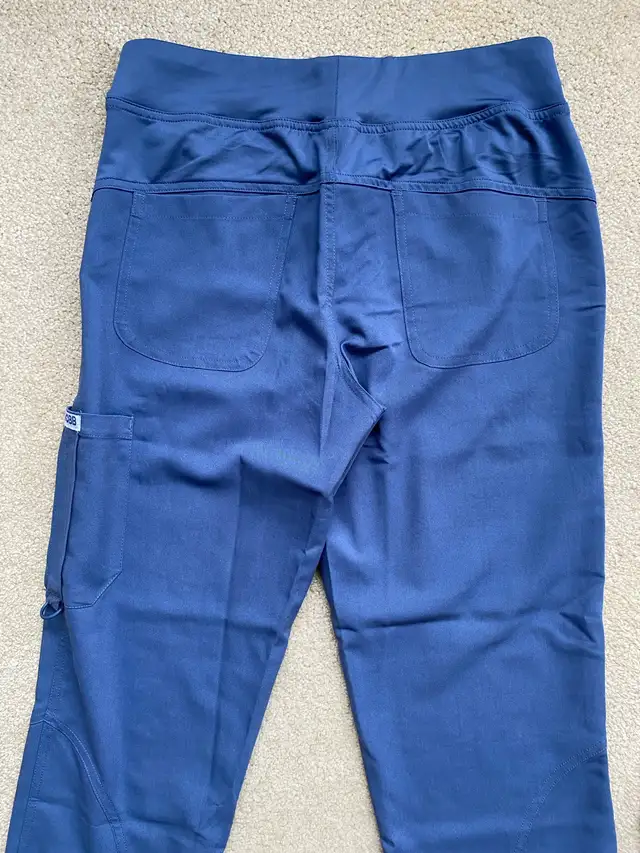 2 Pairs Size S UofC Nursing Mobb Scrubs (perfect condition) in Women's - Other in Calgary - Image 5