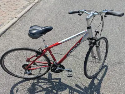 Norco Vermont Hybrid Bike (Small 16"), View more