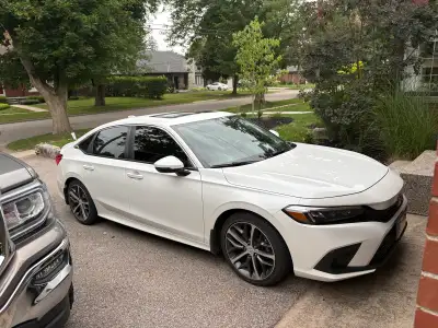 23 Honda touring edition,, absolutely loaded, all leather, sun roof, 1.5 litre turbo 4 cylinder, gre...