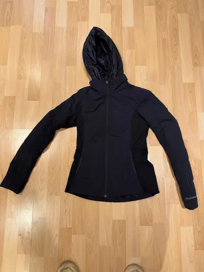 Lululemon women’s jacket, View more