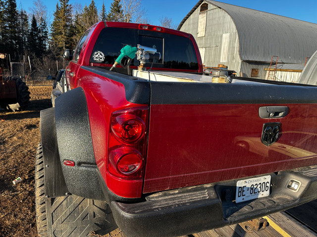 2008 Dodge Ram 6.7 Dually Megacab Laramie  in Cars & Trucks in Thunder Bay - Image 2